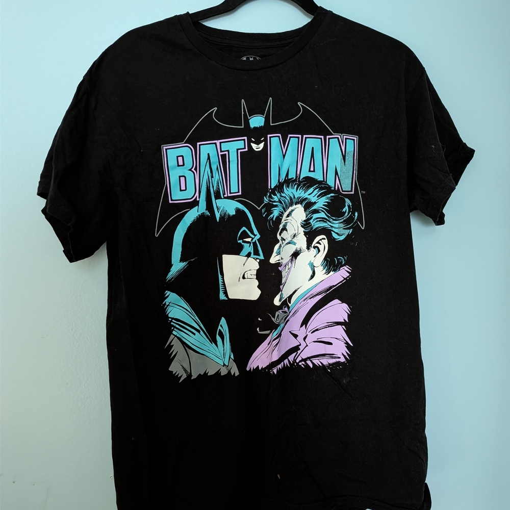 3 T'S BUNDLE Men's Bat Man Joker Men's Skeleton Finger Peace Sign Women's STFU